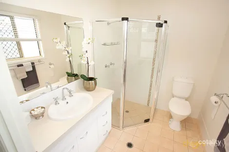 Property photo of 33 Wanda Road Upper Mount Gravatt QLD 4122