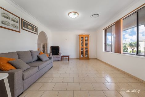 Property photo of 33 Marconi Road Bossley Park NSW 2176