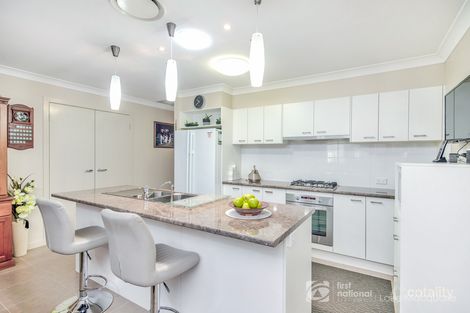 Property photo of 28 Lakeaire Circuit Cameron Park NSW 2285