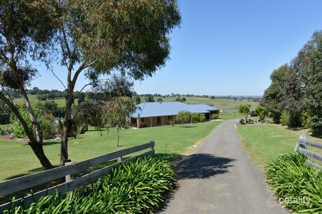 18 Ronwin Ct, Granite Rock, VIC 3875