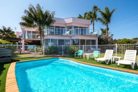 Property photo of 1 Beach Street Merimbula NSW 2548