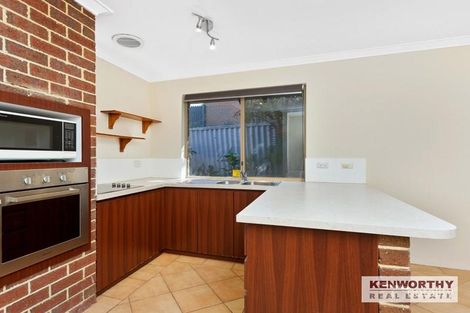 Property photo of 3/19 Yeovil Crescent Bicton WA 6157