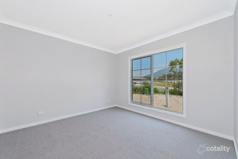 Property photo of 3 Coromandel Court Dunbogan NSW 2443