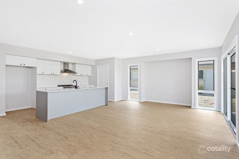 Property photo of 3 Coromandel Court Dunbogan NSW 2443