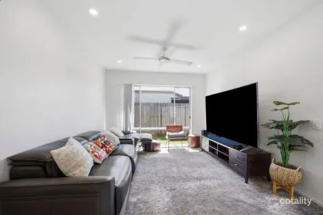 Property photo of 86 Edwardson Drive Coomera QLD 4209