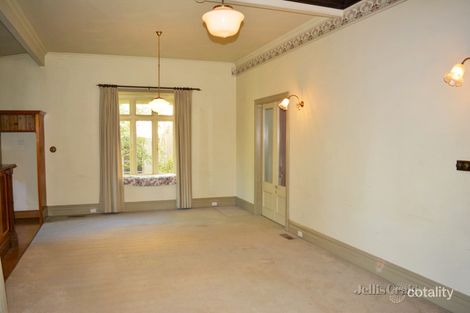Property photo of 8 View Street Canterbury VIC 3126