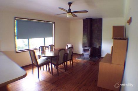 Property photo of 18 Carcoar Street Spring Hill NSW 2800