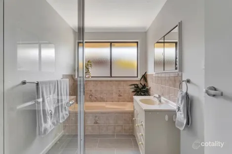 Property photo of 7 Atlantic Place Prospect Vale TAS 7250