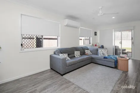 Property photo of 1/45 Eileen Court Logan Reserve QLD 4133