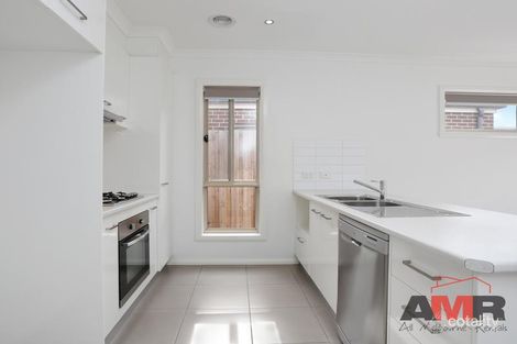 Property photo of 73 Babele Road Tarneit VIC 3029