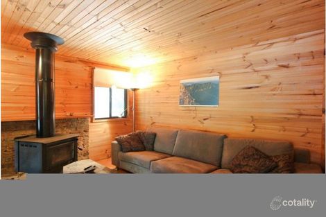 Property photo of 67 Jenkin Road Macs Cove VIC 3723