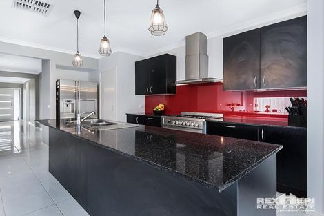 Property photo of 16 Tilden Rise Cranbourne North VIC 3977