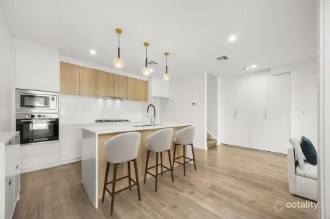 Property photo of 11/3 Lowrie Street Dickson ACT 2602