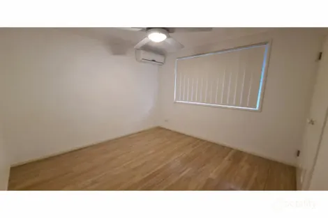 Property photo of 3 Pengam Street Kuraby QLD 4112