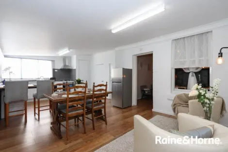 Property photo of 326 Howick Street Bathurst NSW 2795