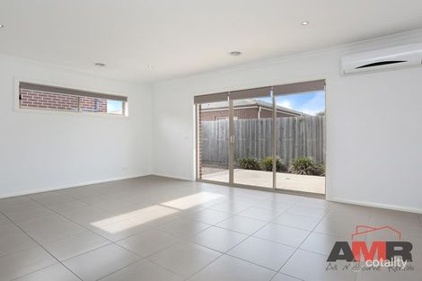 Property photo of 73 Babele Road Tarneit VIC 3029