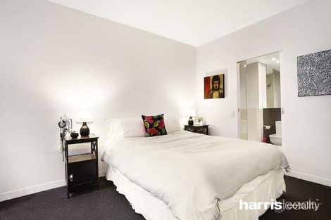 Property photo of 130/4 Bik Lane Fitzroy North VIC 3068