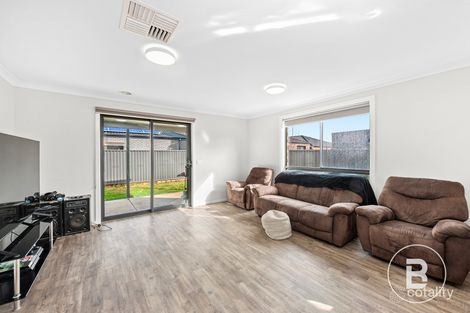 Property photo of 16 Flewin Avenue Miners Rest VIC 3352