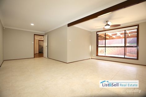 Property photo of 20 Derwent Place Kearns NSW 2558