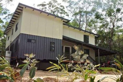 35 Doverton Dr, Russell Island, QLD 4184