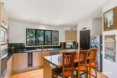 Property photo of 25 Berghofer Drive Withcott QLD 4352
