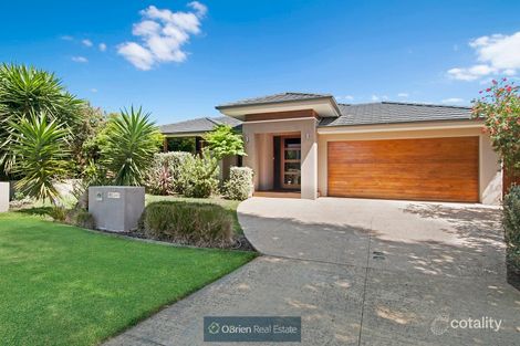 42 Niblick Cct, Sandhurst, VIC 3977