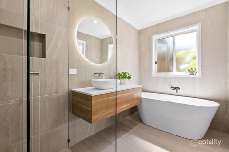 Property photo of 4 Portrush Grove Mornington VIC 3931