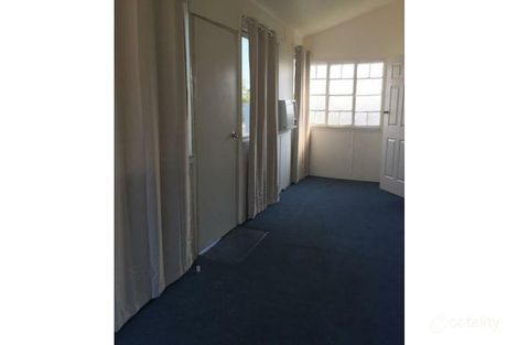 Property photo of 11 Hollingsworth Street Kawana QLD 4701