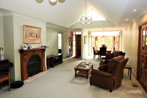 Property photo of 8 Maegraith Place Lake Wyangan NSW 2680