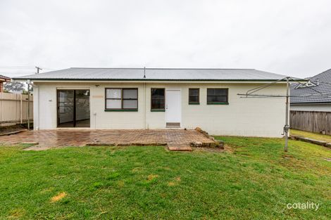 Property photo of 9 McIntosh Street The Oaks NSW 2570