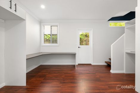 Property photo of 16 Bennetts Road Camp Hill QLD 4152