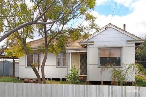 7 Watts Cl, Boulder, WA 6432