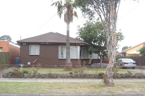 1 Deepdale St, Dandenong, VIC 3175