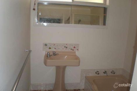 Property photo of 24 Eynesford Street Gosnells WA 6110