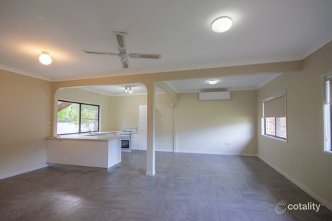 Property photo of 5 Simon Close Chittaway Point NSW 2261
