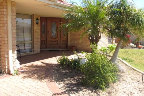 Property photo of 15 Fathom Ramble Waikiki WA 6169