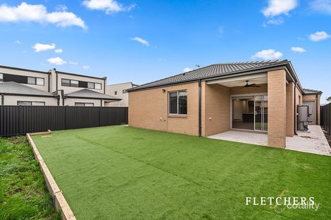 Property photo of 24 Orientation Avenue Tarneit VIC 3029