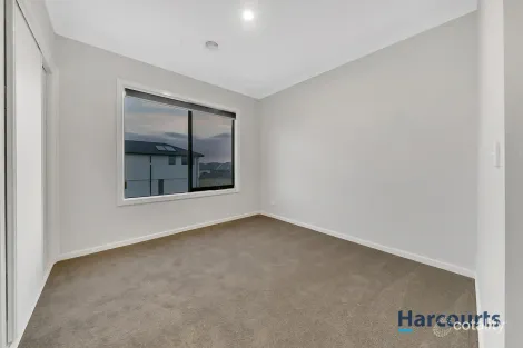 Property photo of 2 Kruger Road Tarneit VIC 3029