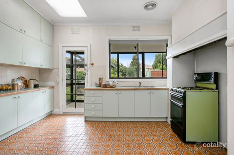 Property photo of 8 Army Avenue Reservoir VIC 3073