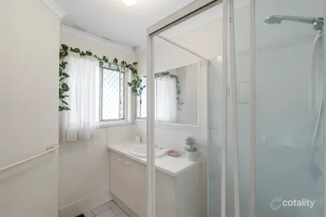 Property photo of 43 Cambridge Street Silkstone QLD 4304