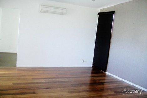 Property photo of 14 Jetty Lane Maribyrnong VIC 3032