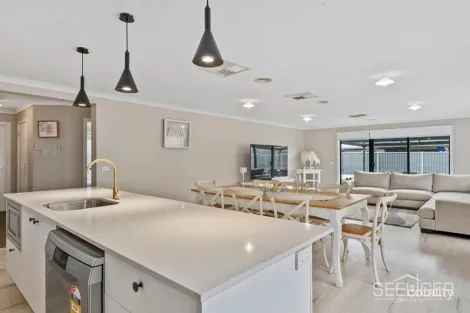 Property photo of 18 Silverwoods Boulevard Yarrawonga VIC 3730