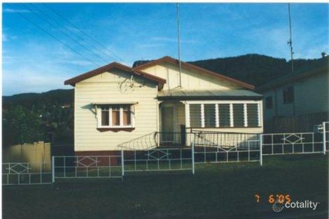 Property photo of 17 Thomas Street Corrimal NSW 2518