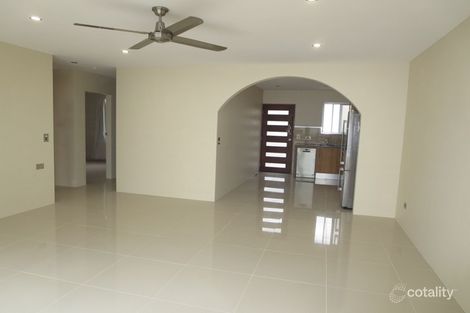 Property photo of 1/20 Tamborine Street Mermaid Beach QLD 4218