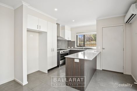 Property photo of 10 Millicent Place Ballarat East VIC 3350