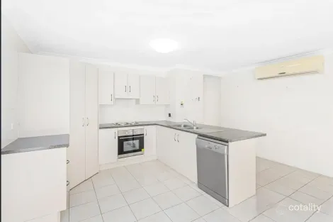 Property photo of 8 Audrey Drive Gracemere QLD 4702