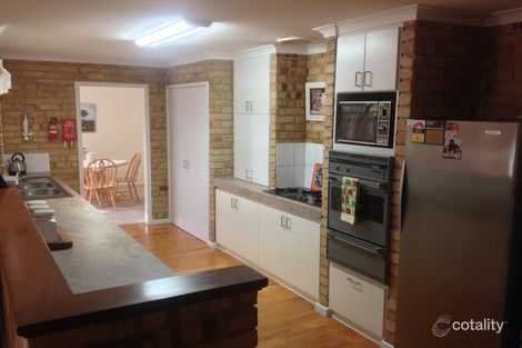 Property photo of 21 Barnes Avenue Australind WA 6233