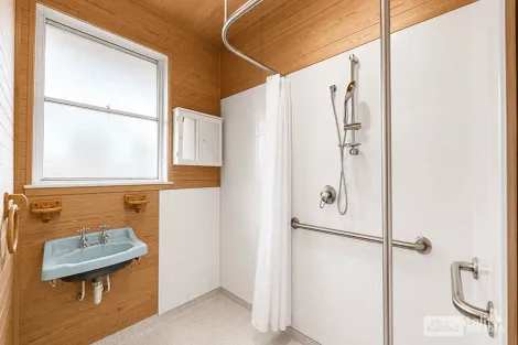 Property photo of 6 Silver Street Werribee VIC 3030
