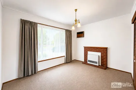 Property photo of 6 Silver Street Werribee VIC 3030