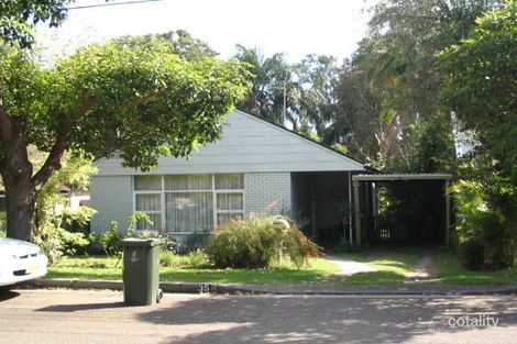 Property photo of 35 Stirgess Avenue Curl Curl NSW 2096